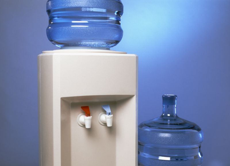 automaty do wody z butelki
